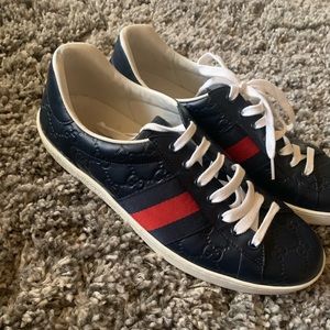 Gucci shoes